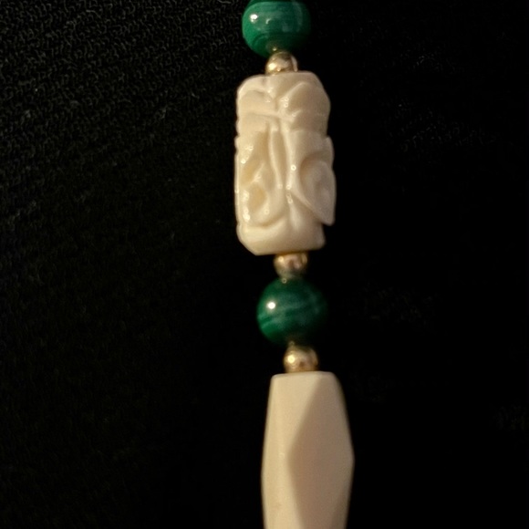 Vtg genuine malachite carved jade gold necklace - Picture 12 of 12